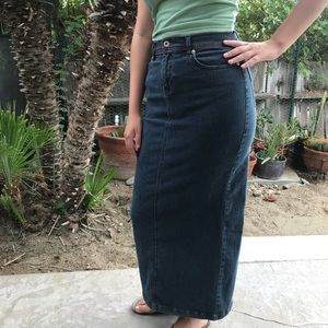 Size 0 Vintage Tommy Hilfiger Maxi Skirt